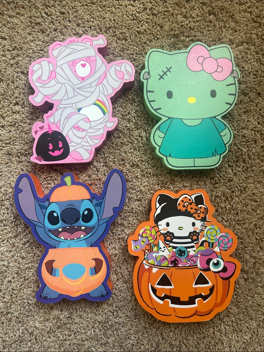 Sanrio Halloween Character Wall Decor Set